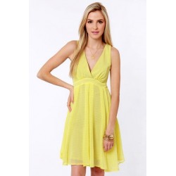 Vestido Casual Amarelo Decote em U Leve Saia Gode