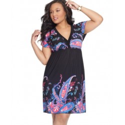 Vestido Estampado Plus Size Preto Curto