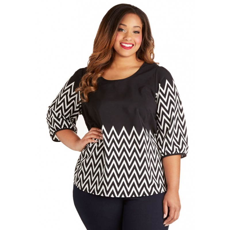 Blusa Feminina Plus Size Estampada Preta e Branca