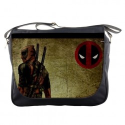 Bolsa Escolar Carteiro Deadpool Marvel Preta