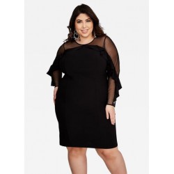 Vestido Preto Comprimento Médio Transparência Plus Size