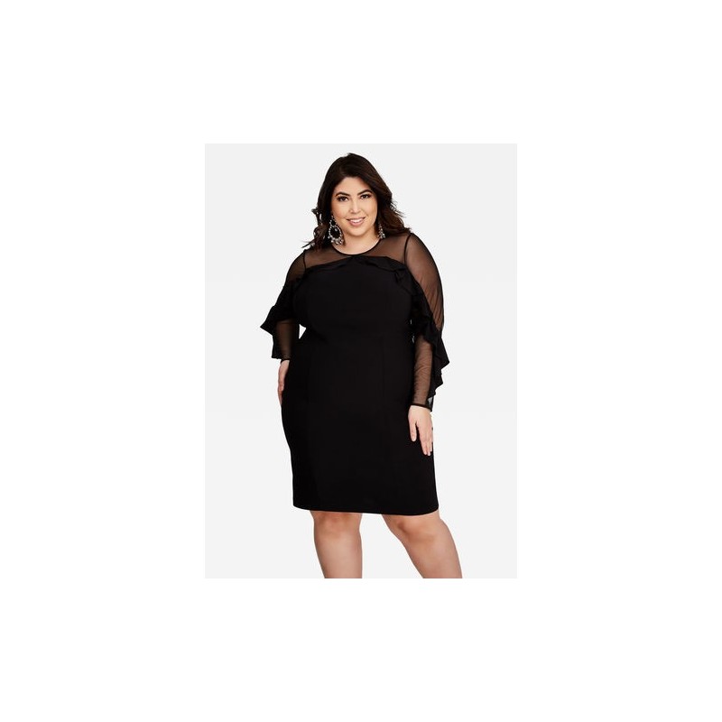 Vestido Preto Comprimento Médio Transparência Plus Size