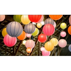 Lanterna de Papel Chinesa Decoração de Festas 20cm Coloridas 12UN
